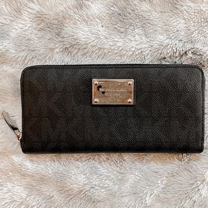Michael Kors Jet Set Large Wallet